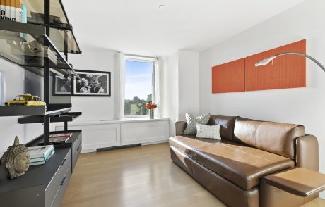 MOVE IN CONCIERGE 5TH Ave Co-op 3rd Image